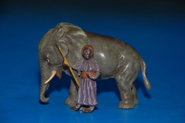 antike Georg Heyde Zinnfigur * Beduine mit Elefant * um 1900