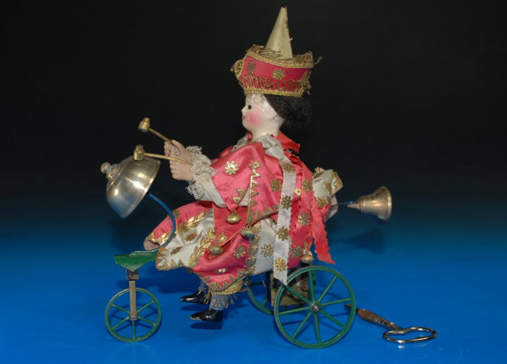 Vichy, Gustave Paris * antique clockwork machine * tricycle with doll "Pauline" * at 1860-1870