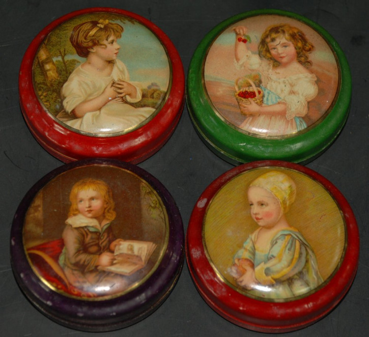 4 Kaufladen Miniatur Blechdosen mit Kindermotiven * Blech litho.  um 1900