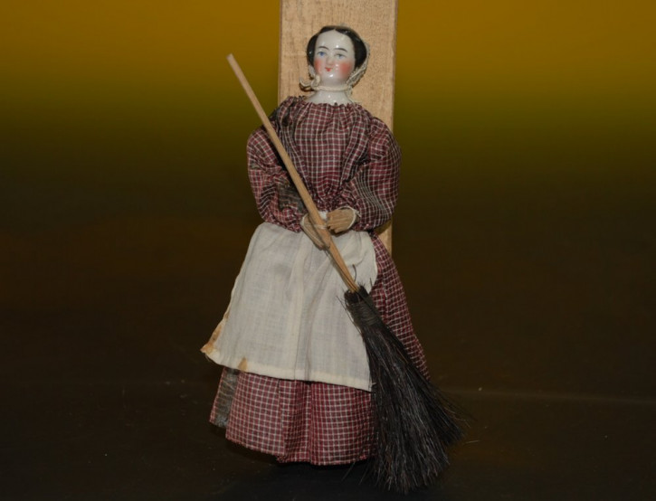 antique Biedermeier period doll's houses doll for kitchen or doll house * at 1850-1860