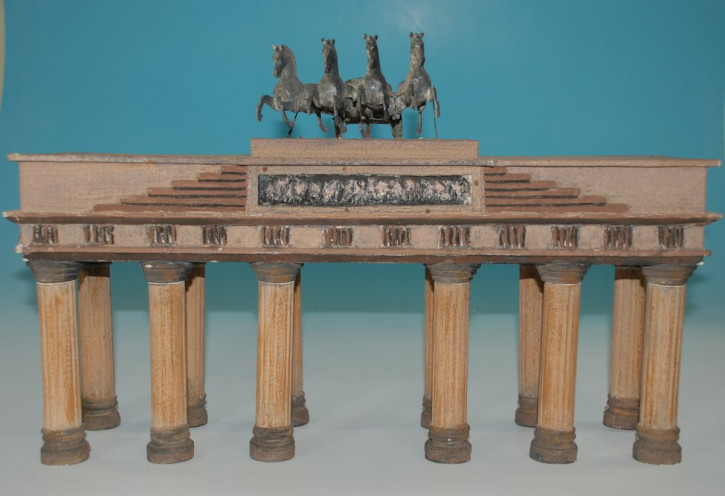 Brandenburg Gate * figures model made of wood, cardboard & tin * thirties