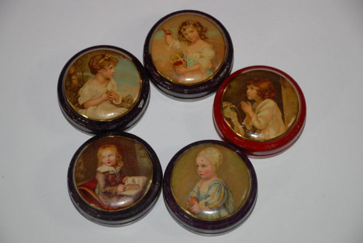 5 miniature tin cans with children's motifs * litho tin. * France at 1900