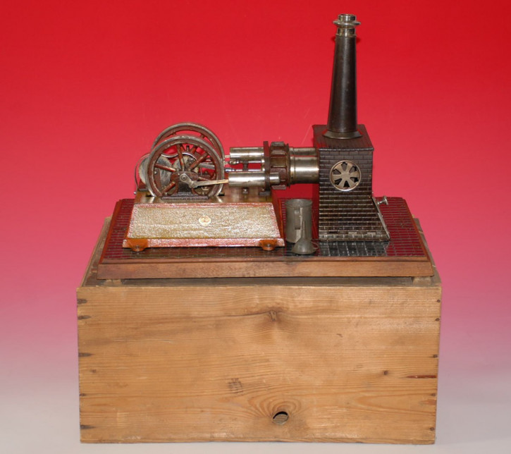 GBN fine hot air motor 135/60 GOLIATH in original wooden box * from 1902