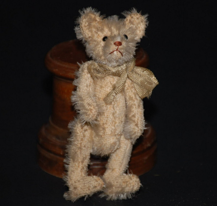 uralter weißer Miniatur Steiff Teddybär mit Knopfaugen * Höhe 9 cm * um 1910