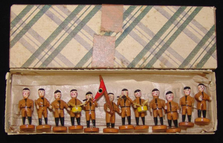 antique Erzgebirge L. Hiemann HJ-miniature figures in the box