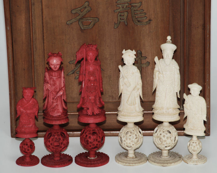 antique splendid chess figures * China at 1860