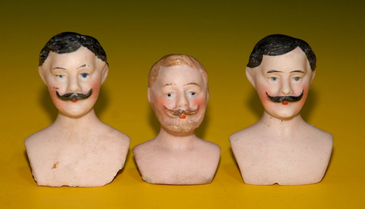 3 miniature doll heads for doll house dolls * at 1900