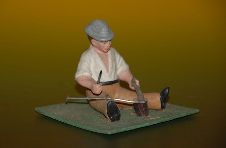 antique Erzgebirge Mass figure farmer German at 1900-1920