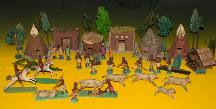 antike Erzgebirge Teigfiguren-Szene Afrika-Dorf-Jagd * um 1870