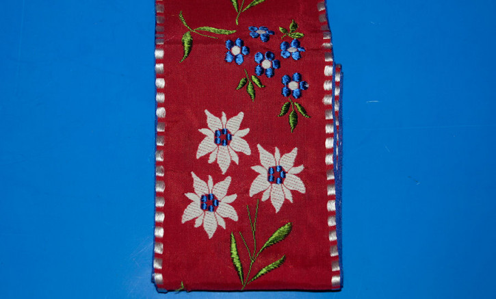 embroidered ribbon with edelweiss * 3.3 inch broad * at 1900