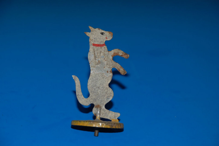 antique figure part for drive model * dog * at 1900