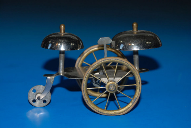 antique bell car for pulling toys animals * at 1900-1910