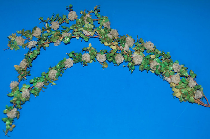 3 antique flower garlands for doll house Pavillion * at 1900