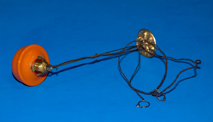 antike Puppenstuben Goldblech Lampenhalterung mit Lampe E&S