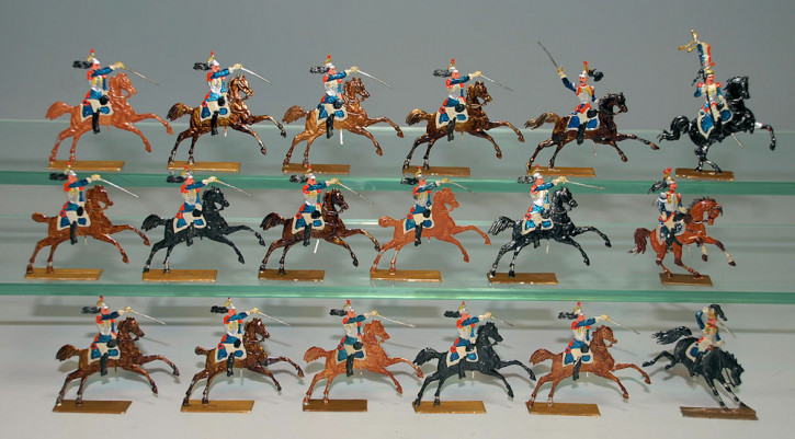 18 antike Zinnfiguren * Franz. Kavallerie im Angriff * vor 1900