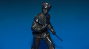 antiker Briefbeschwerer Schneeschuhläufer * um 1900