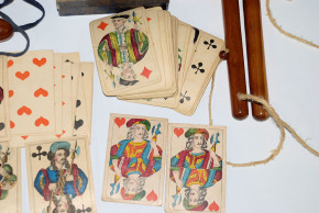 antiker Zauberkasten "Neuer Taschenspieler Apparat" um 1850