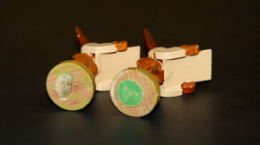 2 x Wendt & Kühn laufende Hasen * 30er Jahre * Höhe 4,5 cm