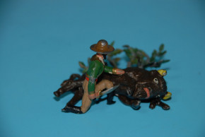 antique Georg Heyde tin figures scene * buffalo hunting * at 190