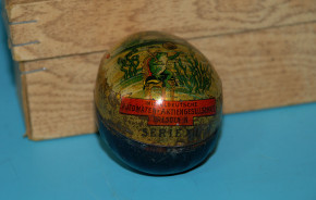 Schokoladen Automaten-Ei * Blech litho. * um 1900-1910
