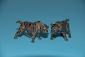 2 Miniatur Zinn Hunde * Boxer * Georg Heyde Dresden um 1900