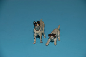 2 Miniatur Zinn Hunde * Terrier * Georg Heyde Dresden um 1900