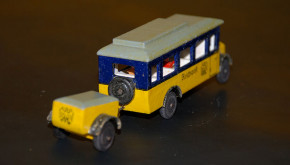 Erzgebirge miniature * Empire post bus with trailer * thirties