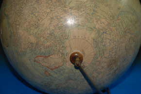 Ludwig J. Heymann big earth globe * 45 inch size * at 1900-1905