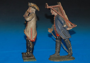 2 barocke Großfiguren * Soldat & Straßenhändler * um 1780-1790