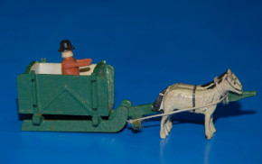 Erzgebirge miniatur * sledge team with horses * Seiffen twenties