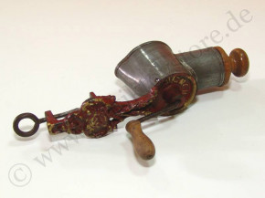 antique doll kitchens tonsil & spice mill * german at 1900