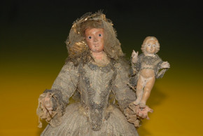 uralte barocke Madonna mit Jesuskind in der original Kleidung * um 1760-1780