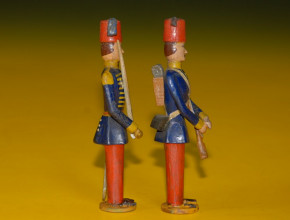 2 antique Erzgebirge soldiers nose figures * Turkish officer & soldier * at 1850