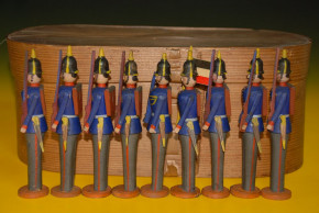 9 uralte Erzgebirge Soldaten * Preußen in der Spanschachtel * Nasenfiguren um 1850-1860