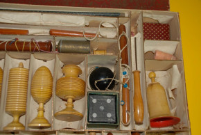 big magic box of many accessories * de luxe edition * Germany around 1860-1880