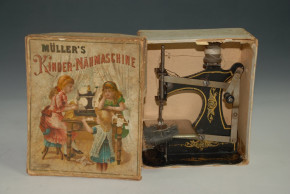 Müller´s Kindernähmaschine im O.K. mit Gebrauchsanleitung * um 1900-1910