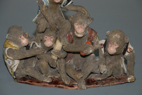 Figure group * 5 monkeys * faience China before the 18th century