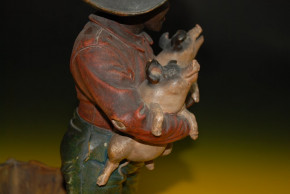 uralte Keramik Figur * Junge mit 2 Ferkeln * Deutschland um 1900