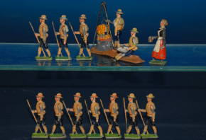 13 antique G. Heyde tin figures * boy scouts scene with campfire * at 1900