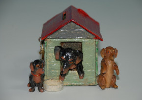 Heyde G. Dresden antique metal cast money box * dog kennel with 3 dachshund * at 1900