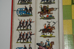 Graf Haeseler hochinteressantes Kriegsspiel 1. WK mit 32 Haffner Zinnfiguren im O.K. * um 1905