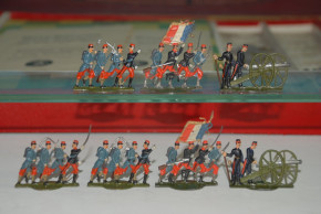 Graf Haeseler hochinteressantes Kriegsspiel 1. WK mit 32 Haffner Zinnfiguren im O.K. * um 1905