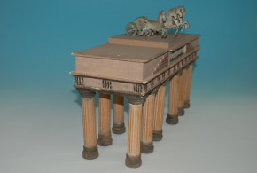 Brandenburg Gate * figures model made of wood, cardboard & tin * thirties