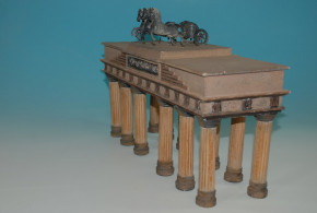 Brandenburg Gate * figures model made of wood, cardboard & tin * thirties