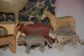 Erzgebirge Noah's Ark 5 figures and numerous pairs of animals * A total of 50 parts * from at 1840/1850