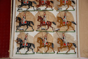 Heyde, Georg tin figures * 12 pieces Prussian Guards du Corps trotting * 1.9 inch figures in box No. 69 * at 1900