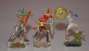 antique tin figure in the 2 inch * 14 pieces Knight, King & Queen E.C. * at 1850/1860