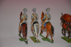 Heyde, Georg pewter figures * protection troop provisions column no. 1109 * 4.8 cm figures in box * at 1900