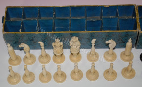 antique Biedermeier chess set in box * rare at 1840/1850