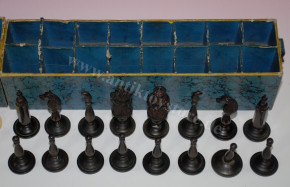 antique Biedermeier chess set in box * rare at 1840/1850